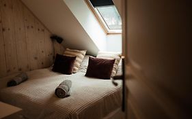 Valibor Vinoteka Apartman